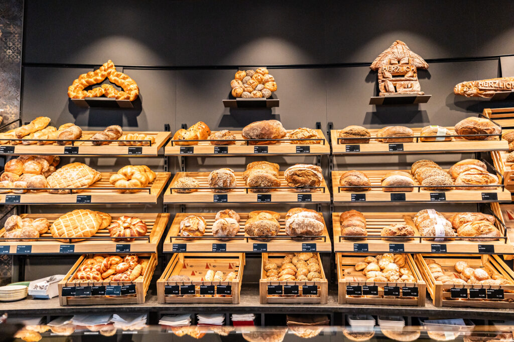 Bäckerei & Konditorei Tiedemann Gmbh & Co. Kg Steiner-Beck AG – Bäckerei • Konditorei • Confisserie • Café